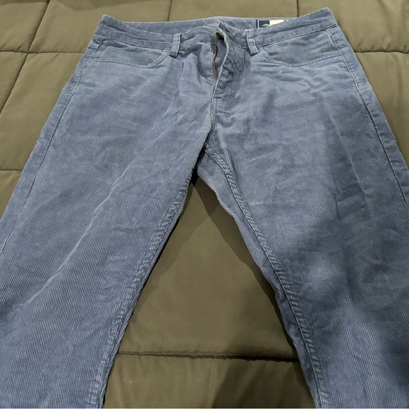 Blue corduroy vineyard vines pants - Picture 2 of 4